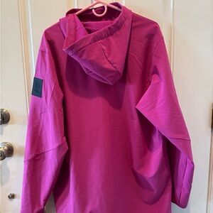 Helly Hansen ULLR D Shield 2.0 Pink Snowboard / Ski Hoodie